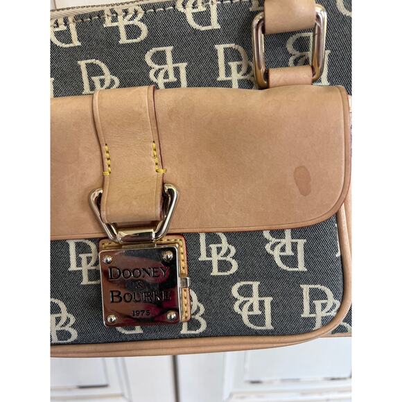 Dooney & Bourke monogram canvas handbag satchel bag - Picture 2 of 8
